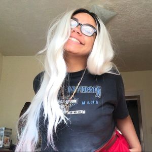 Meet your Posher, Sabrina